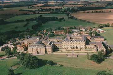 st edmunds college